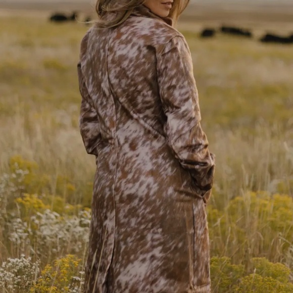 Cows Come Home Trench Coat - Picture 3 of 3